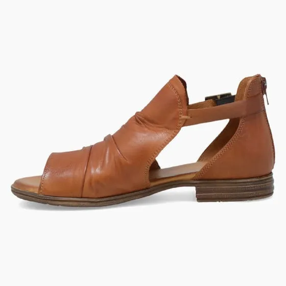 Dipper Sandal