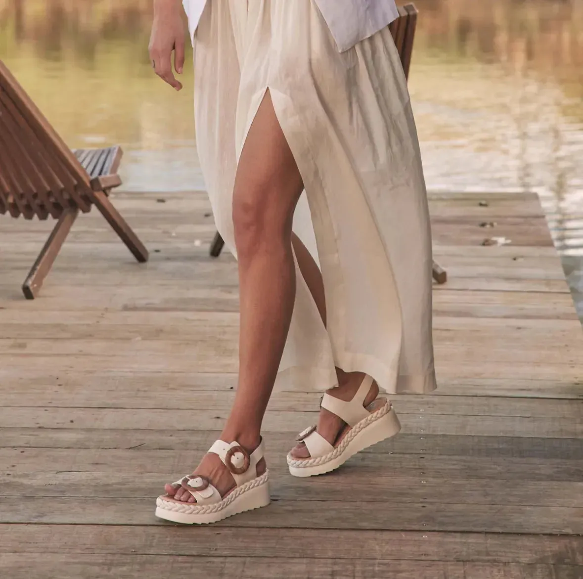 EOS Menorca Platform Sandal in Chestnut Leather