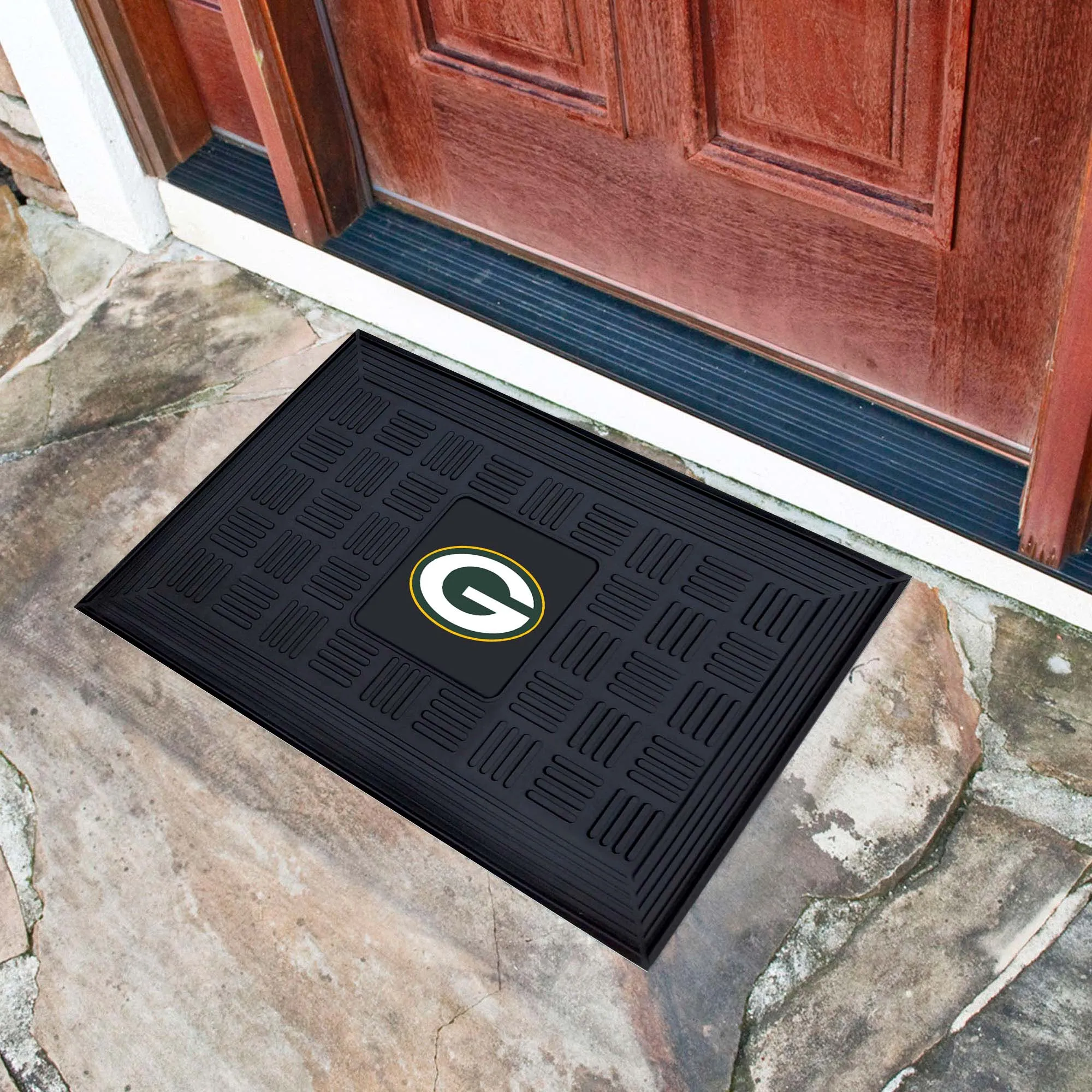 Green Bay Packers Heavy Duty Vinyl Medallion Door Mat - 19.5in. x 31in.