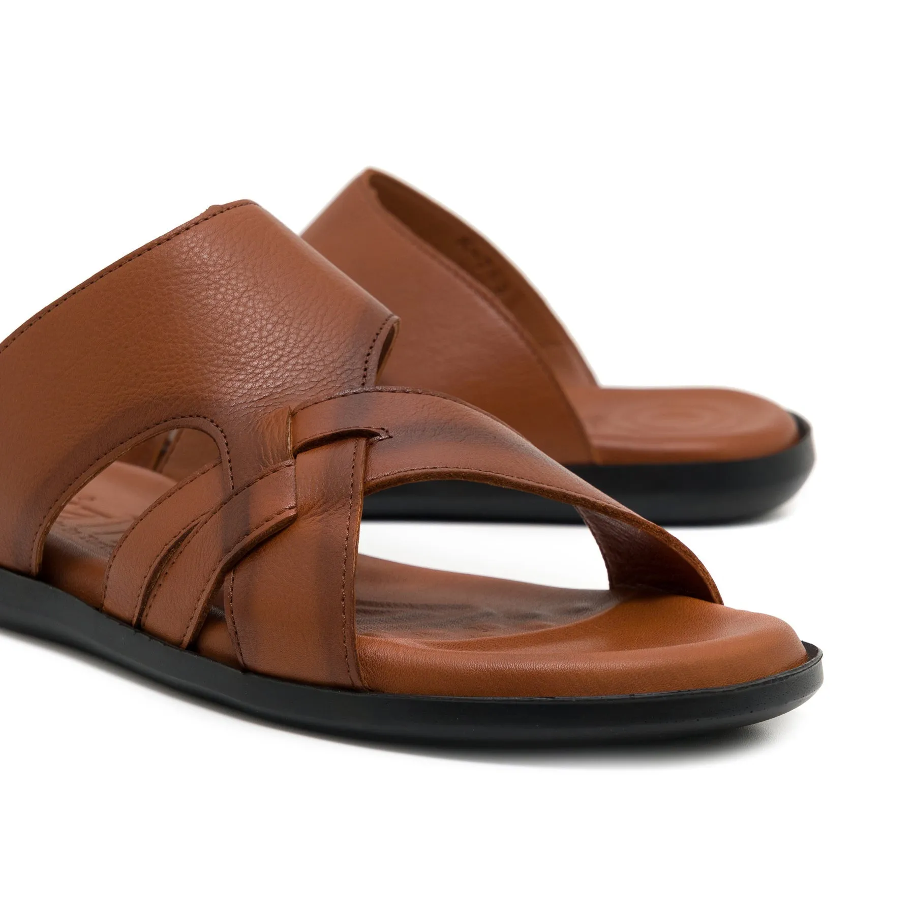 Kempes Tan Sandal