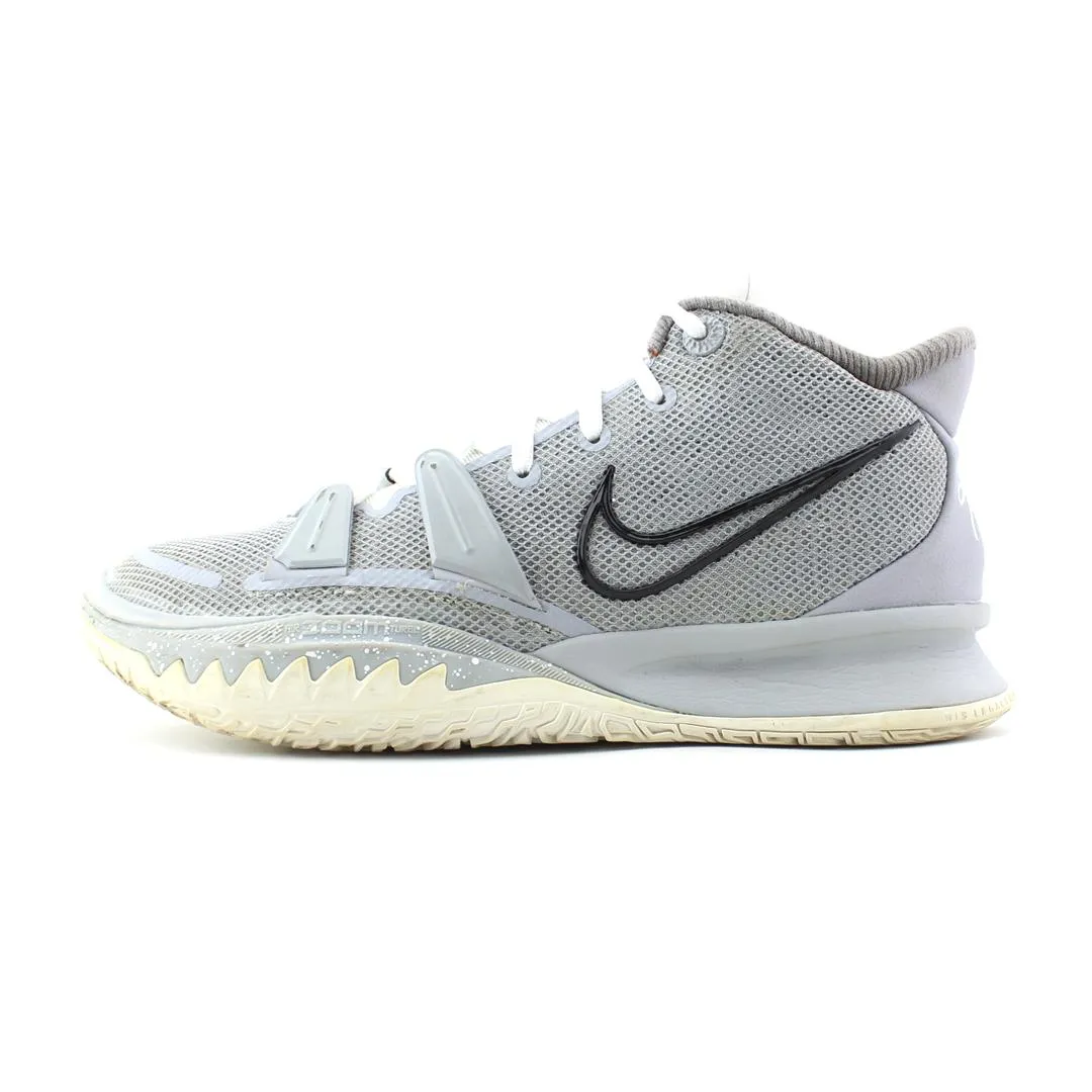 NIKE  KYRIE 7 TB