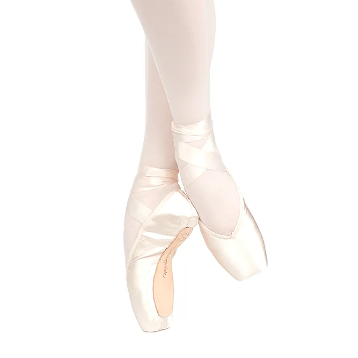 Russian Pointe Brava U-Cut with Drawstring Flexible Medium Shank Pointe Shoe